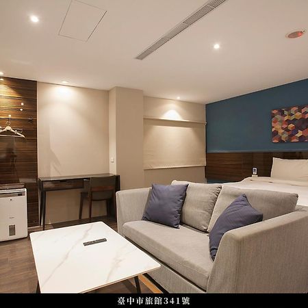 P&F Hotel Taichung Buitenkant foto
