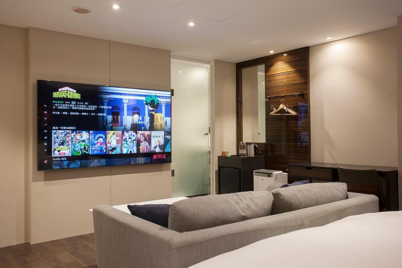 P&F Hotel Taichung Buitenkant foto