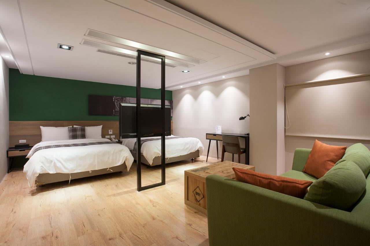 P&F Hotel Taichung Buitenkant foto
